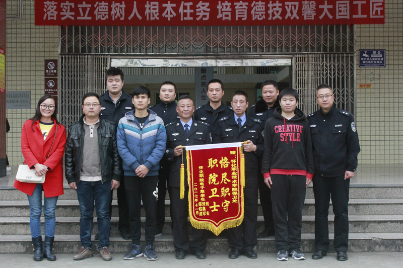 1511776629403081556.jpg _MG_6973_meitu_1.jpg