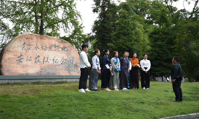 1695693806718031634.jpg DSC_3159.jpg